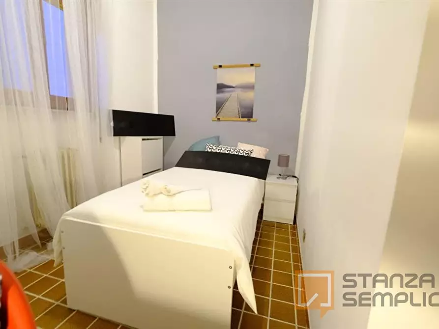 Immagine 8 di Stanza singola in affitto  in Via Torino 8 a Sassari