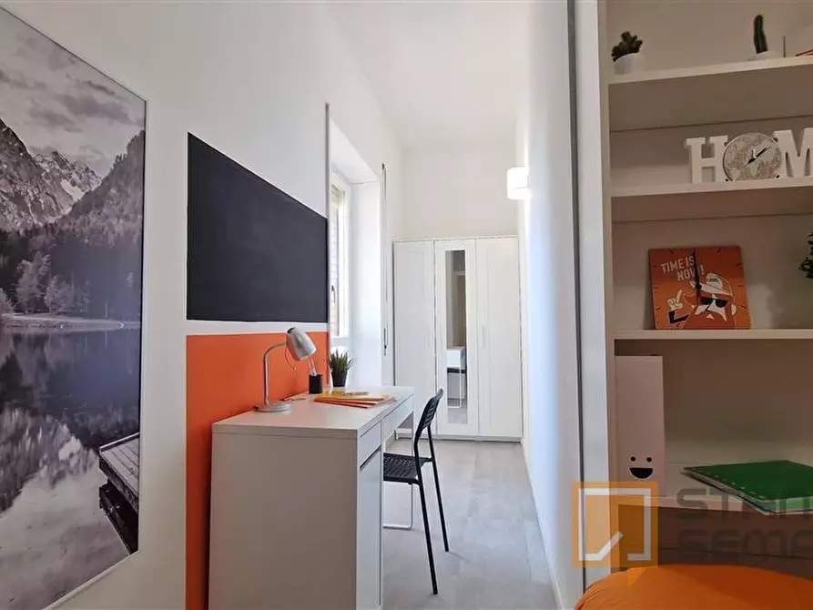 Immagine 1 di Stanza singola in affitto  in Lungotevere di Pietra Papa, 61  a Roma