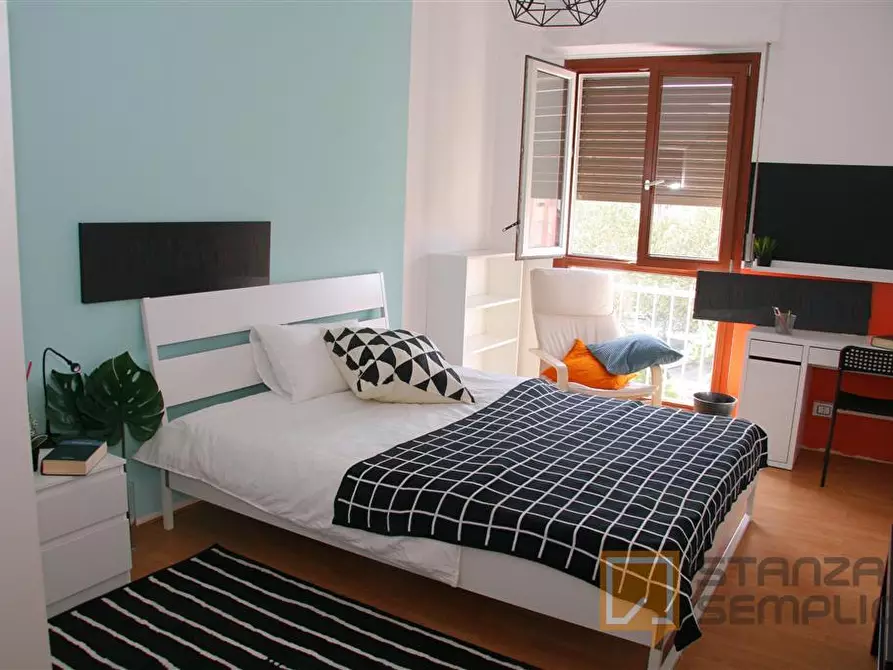 Immagine 1 di Stanza singola in affitto  in Via Palmiro Togliatti 23 a Torino