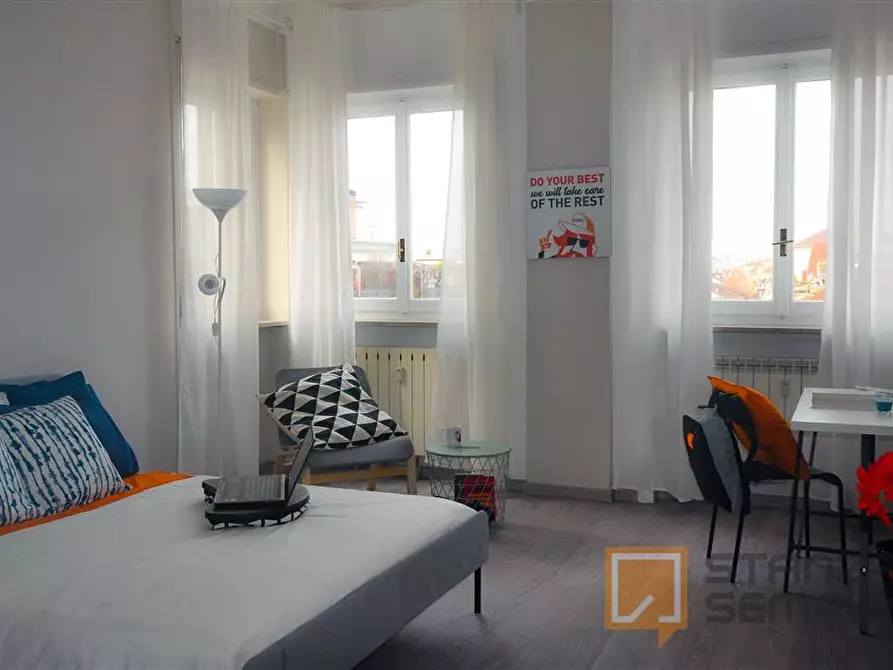 Immagine 4 di Stanza singola in affitto  in Corso Massimo d'Azeglio n.60 Scala H a Torino