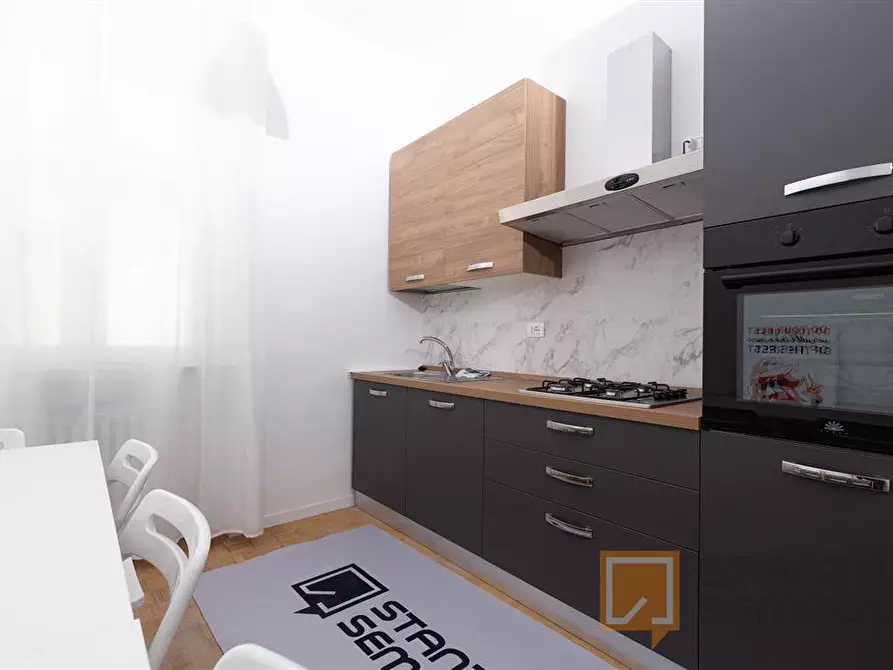 Immagine 5 di Stanza singola in affitto  in CORSO D'AUGUSTO, 108 a Rimini