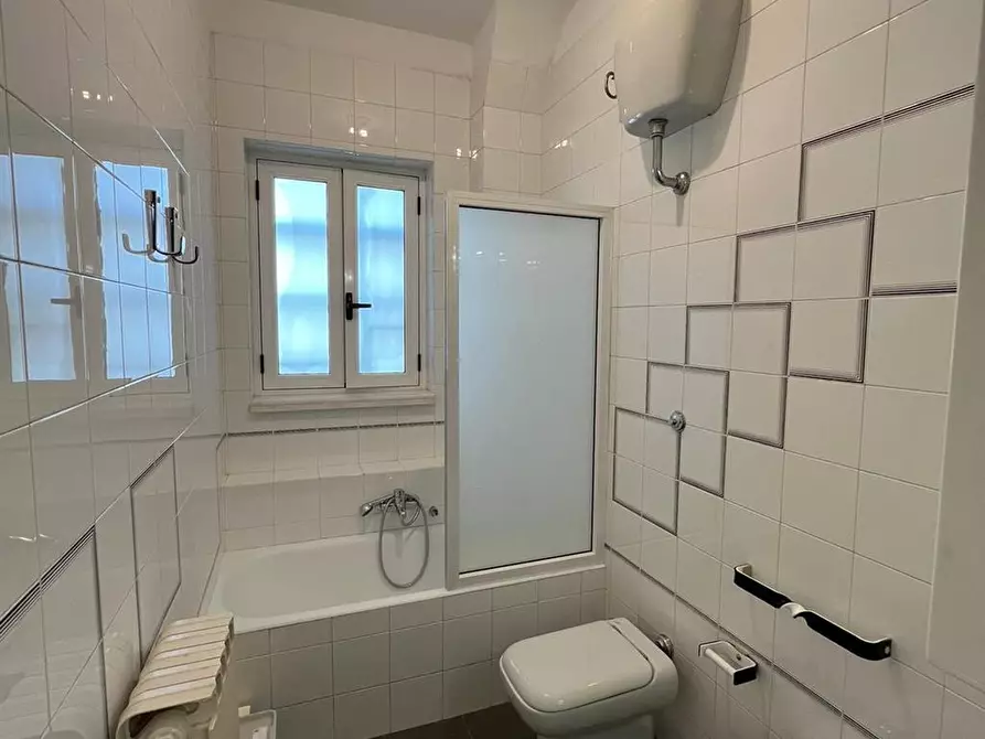 Immagine 7 di Stanza singola in affitto  in Via Brennero 31 / B a Bari