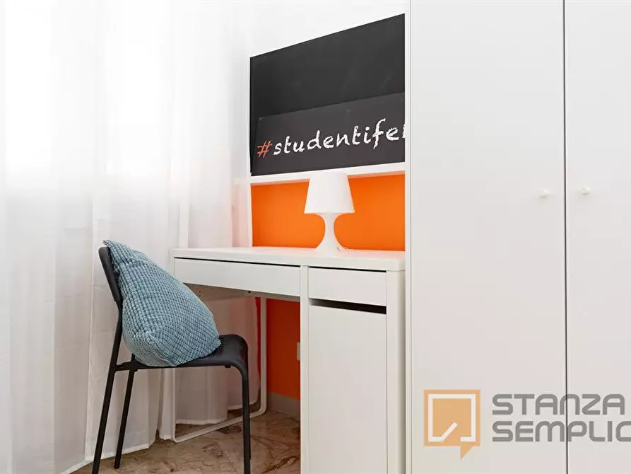 Immagine 3 di Stanza singola in affitto  in Via CORSO D'AUGUSTO, 108 a Rimini