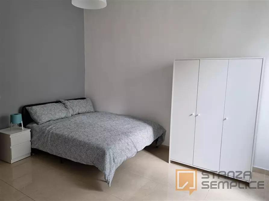 Immagine 3 di Stanza singola in affitto  in Via Pietro Trinchera n. 4 a Napoli