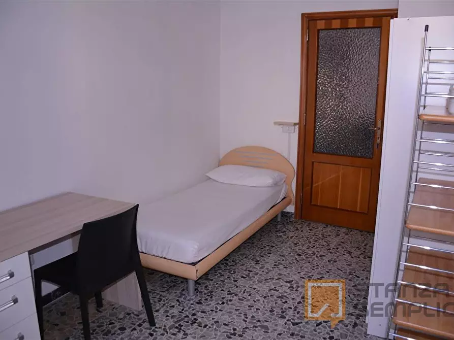 Immagine 1 di Stanza singola in affitto  in Via Pola 26 a Cagliari