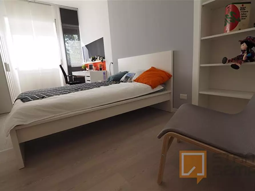 Immagine 1 di Stanza singola in affitto  in Corso Massimo d'Azeglio 60 Scala G a Torino