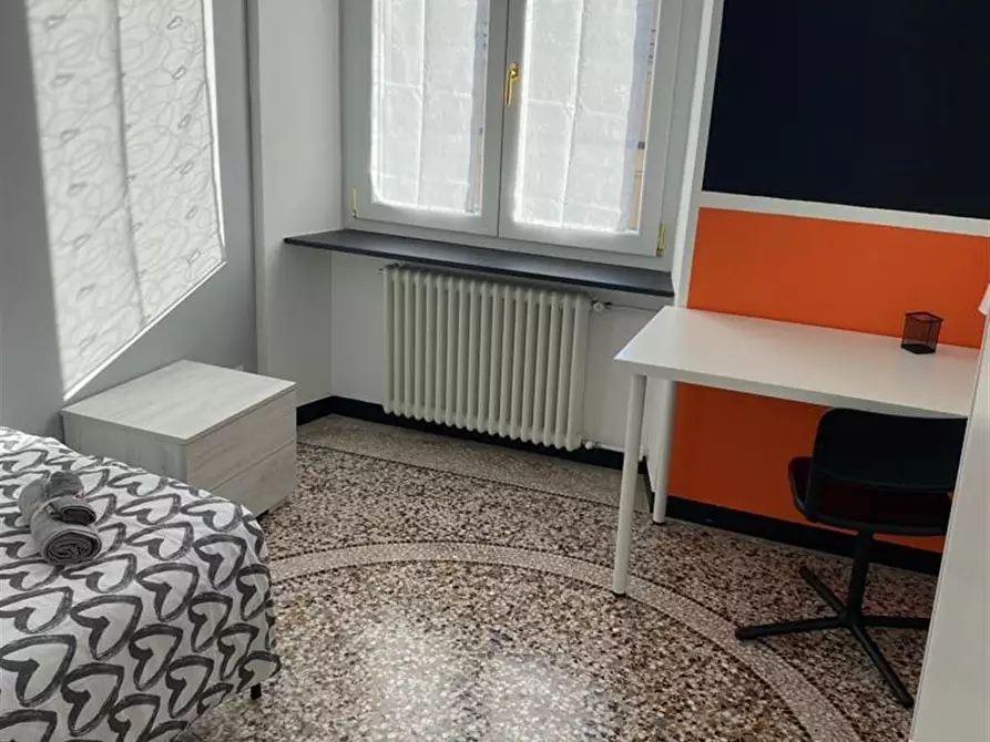 Immagine 4 di Stanza singola in affitto  in Via VIA FELICE ROMANI 1/5 a Genova