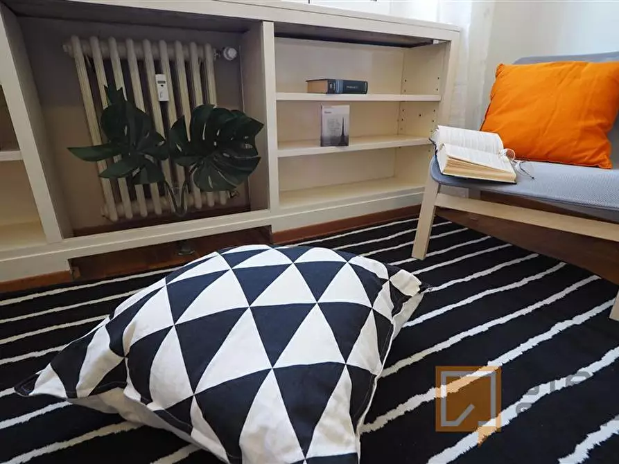 Immagine 1 di Stanza singola in affitto  in Corso Luigi Einaudi 53 a Torino