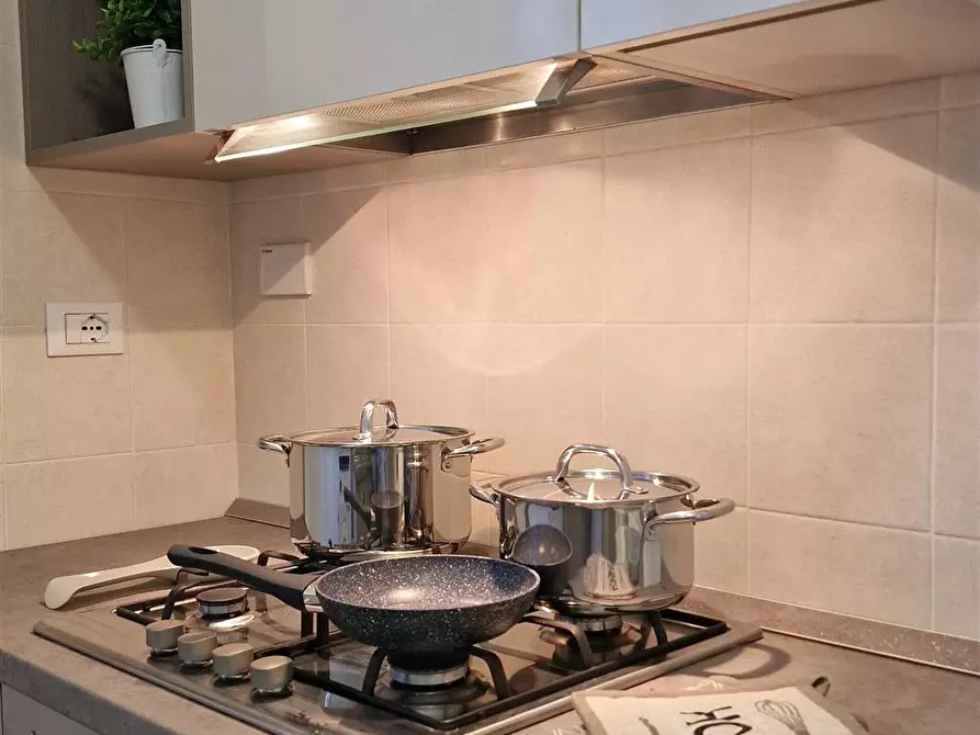 Immagine 17 di Stanza singola in affitto  in Via Cerveteri, 13 a Roma