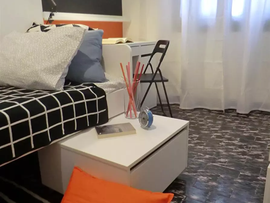 Immagine 3 di Stanza singola in affitto  in Galleria Santa Lucia 1 a Padova