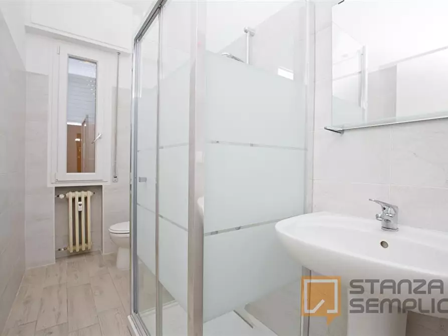 Immagine 9 di Stanza singola in affitto  in VIA SAFFI, 47 a Rimini