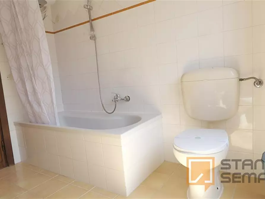 Immagine 24 di Stanza singola in affitto  in Via Savoia 15 a Sassari