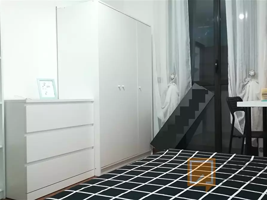 Immagine 1 di Stanza singola in affitto  in LARGO 8 MARZO a Parma