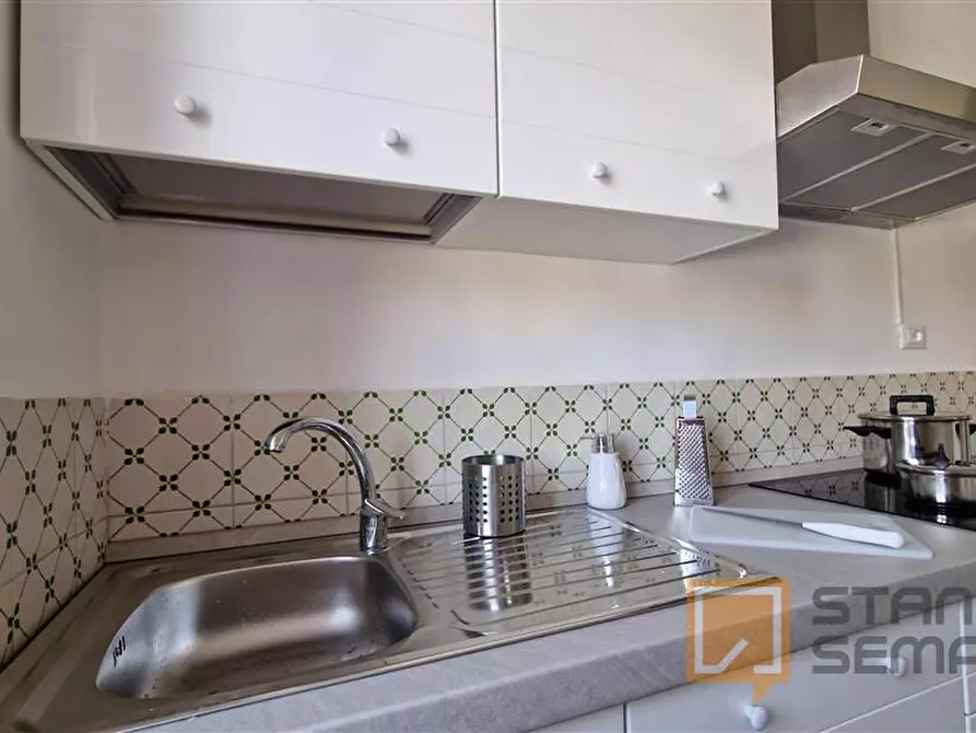 Immagine 10 di Stanza singola in affitto  in Via Ostiense, 343 a Roma