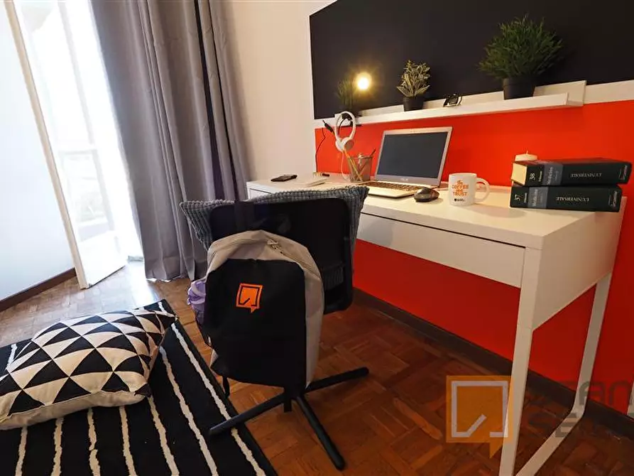 Immagine 2 di Stanza singola in affitto  in Corso Luigi Einaudi 53 a Torino