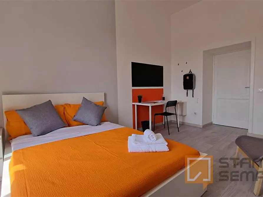 Immagine 4 di Stanza singola in affitto  in Via Ostiense, 343 a Roma