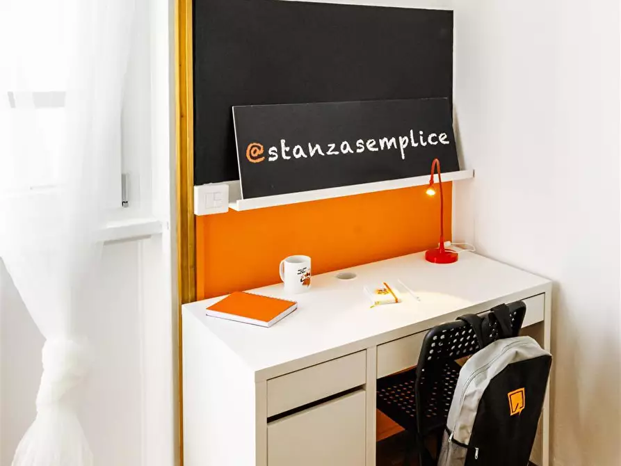 Immagine 5 di Stanza singola in affitto  in Via 24 MAGGIO 11 a Bergamo