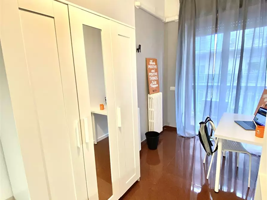 Immagine 2 di Stanza singola in affitto  in Via Prospero Petroni 30 a Bari