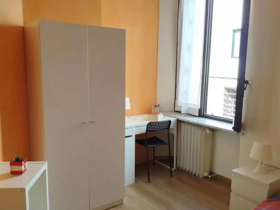 Immagine 3 di Stanza singola in affitto  in BORGO RONCHINI  a Parma
