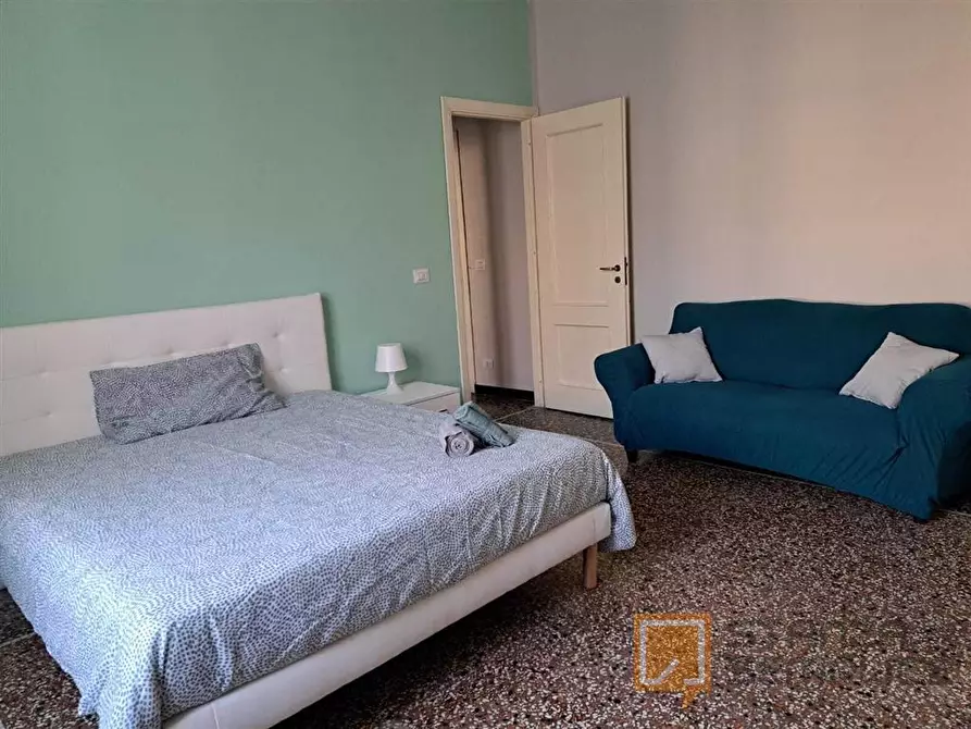 Immagine 5 di Stanza singola in affitto  in SALITA PIANO DI ROCCA 8/9 a Genova
