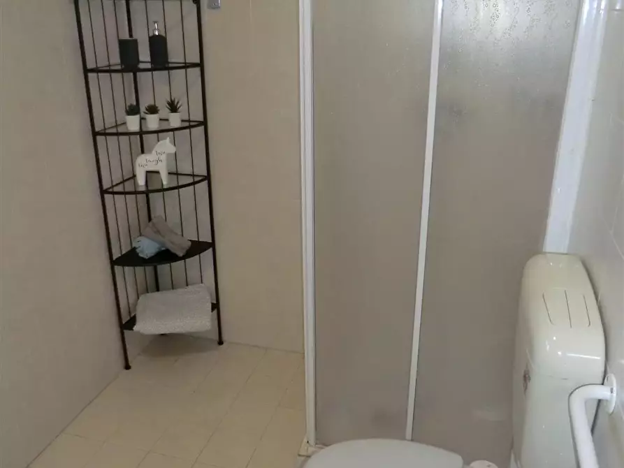 Immagine 20 di Stanza singola in affitto  in via Piovese 97 a Padova