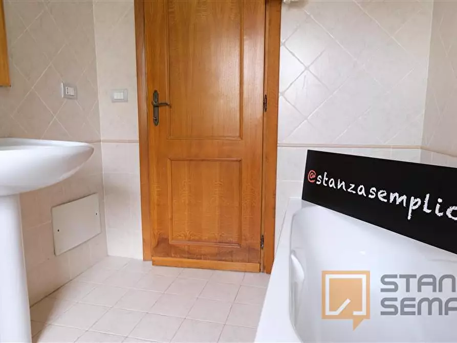 Immagine 19 di Stanza singola in affitto  in Via Cordedda 4 a Sassari