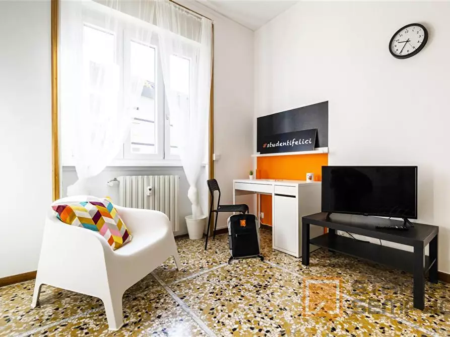 Immagine 4 di Stanza singola in affitto  in VIA 24 MAGGIO 11 a Bergamo