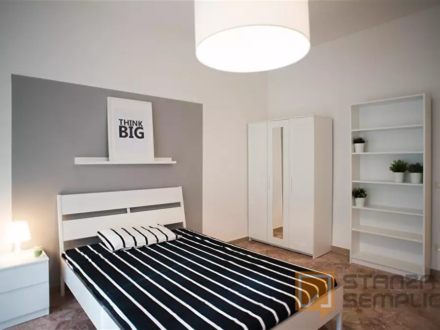 Immagine 1 di Stanza singola in affitto  in Via Carlo Burci 41 a Firenze