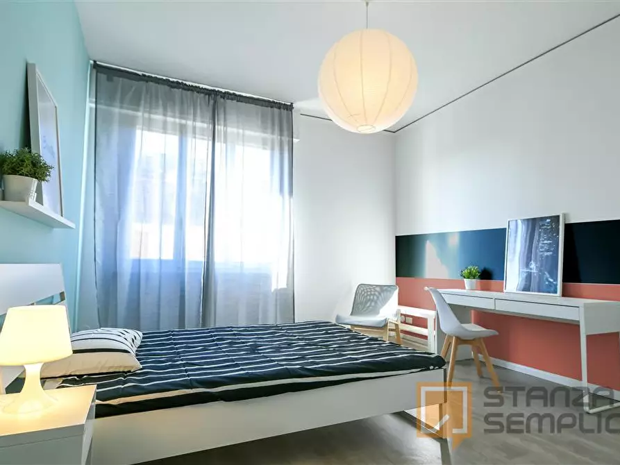 Immagine 2 di Stanza singola in affitto  in VIA MONTEVERDI a Firenze