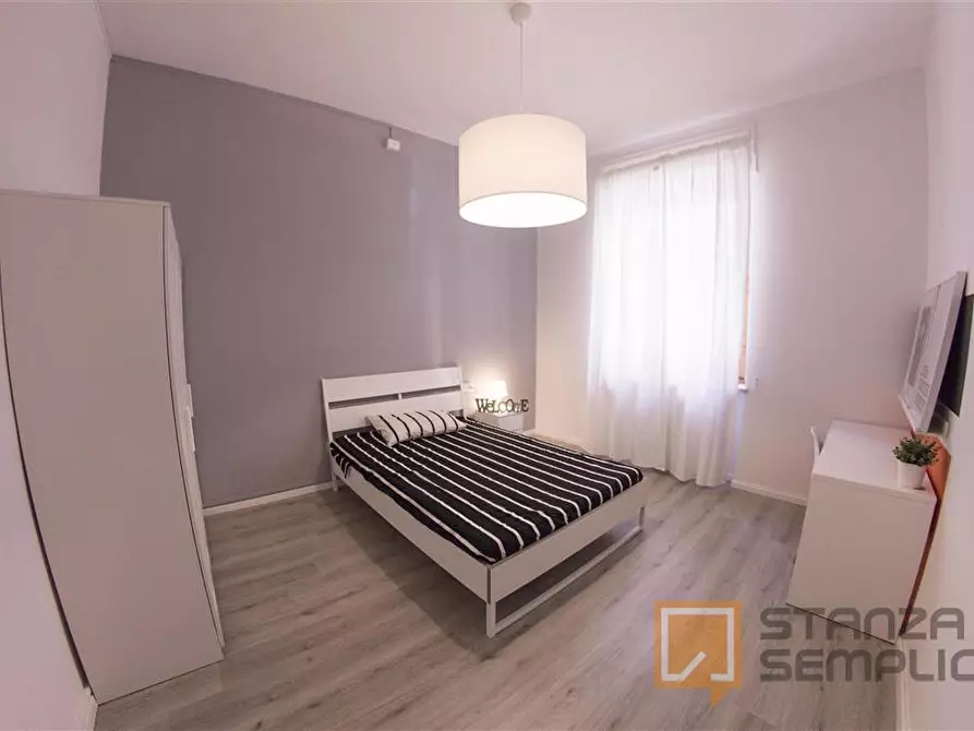 Immagine 1 di Stanza singola in affitto  in Via Antonio Cocchi a Firenze