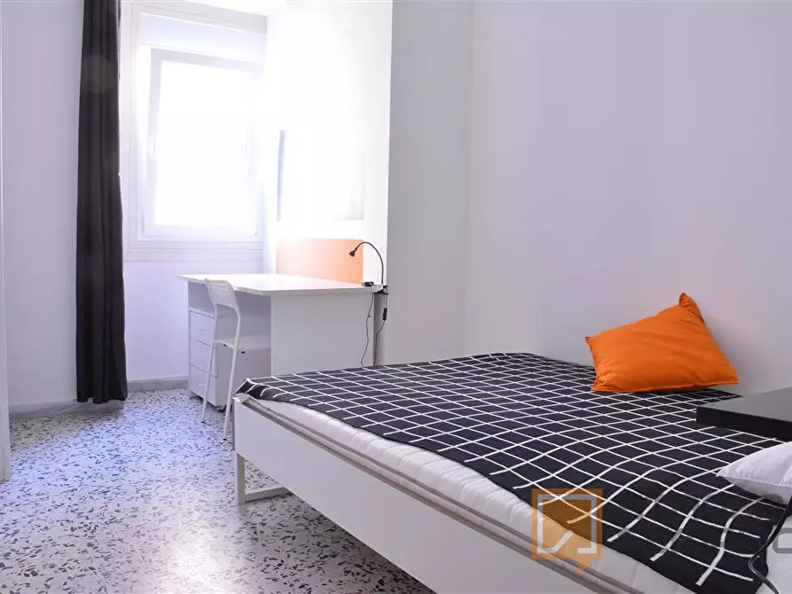 Immagine 1 di Stanza singola in affitto  in Via dei Giudicati n1 a Cagliari