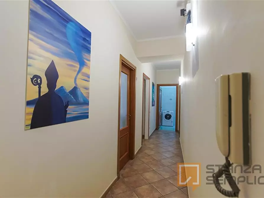 Immagine 13 di Stanza singola in affitto  in Via Pignasecca n. 15  a Napoli