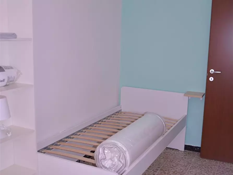 Immagine 2 di Stanza singola in affitto  in Via Lombardia 2 a Cagliari