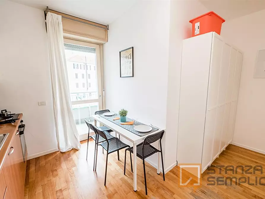 Immagine 8 di Stanza singola in affitto  in VIA BERIZZI 25 a Bergamo