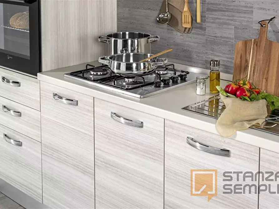 Immagine 2 di Stanza singola in affitto  in via d'angio 91 a Catania