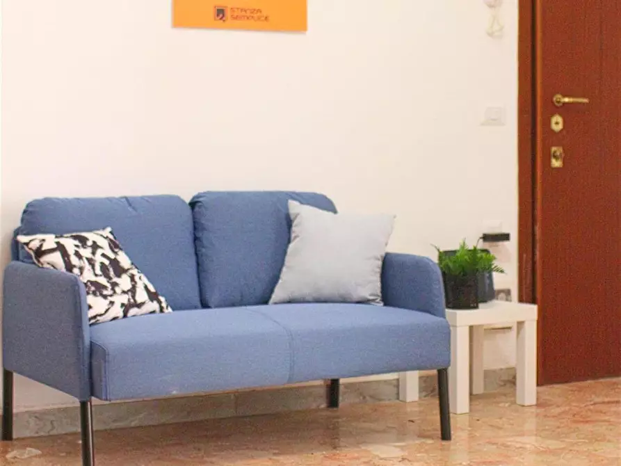 Immagine 19 di Stanza singola in affitto  in Via Como 10 a Lecco