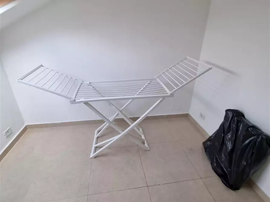 Immagine 12 di Stanza singola in affitto  in Via Pietro Trinchera n. 4 a Napoli