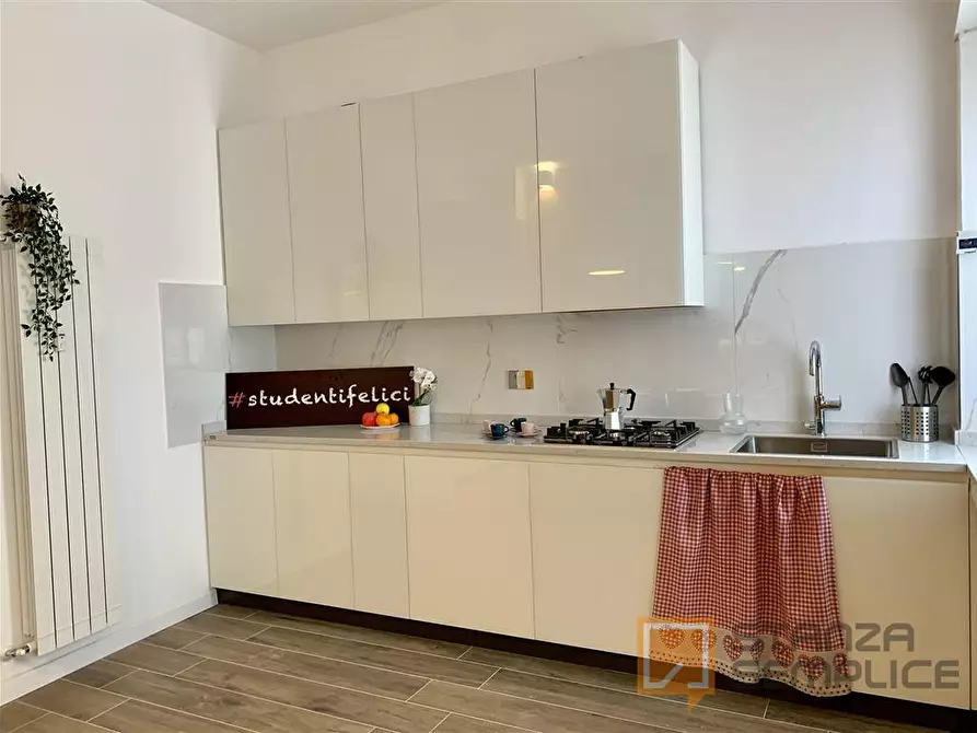 Immagine 7 di Stanza singola in affitto  in Corso Peschiera n.248 a Torino