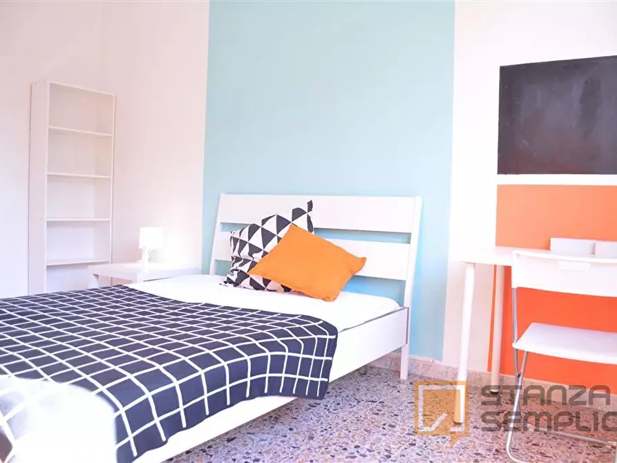 Immagine 1 di Stanza singola in affitto  in Via is mirrionis 87 a Cagliari