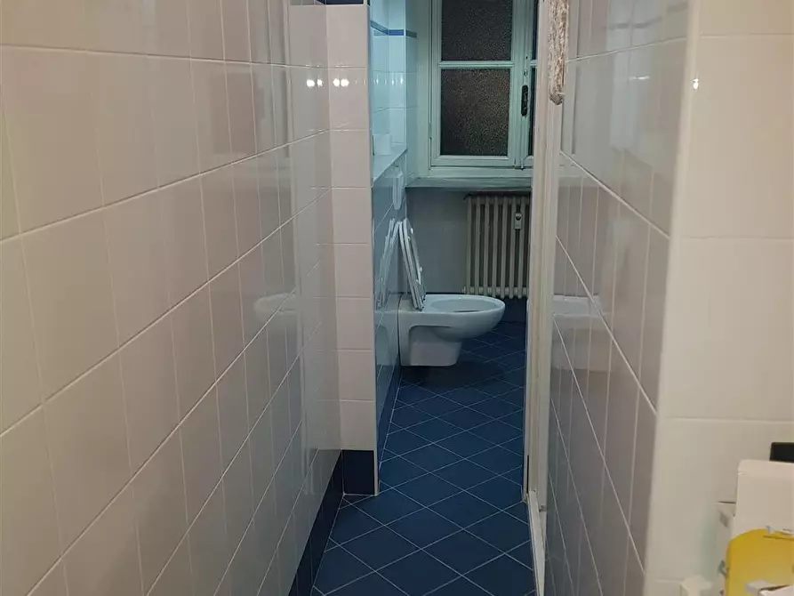 Immagine 10 di Stanza singola in affitto  in Via Nota 3 a Torino