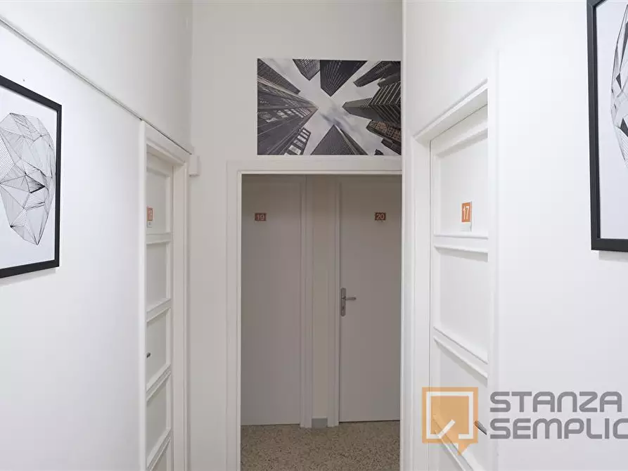 Immagine 14 di Stanza singola in affitto  in Vico Campane a Donnalbina n. 18 a Napoli