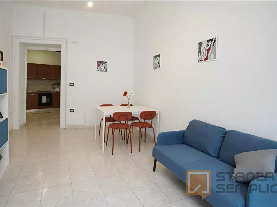 Immagine 8 di Stanza singola in affitto  in Vico Noce 27 a Napoli