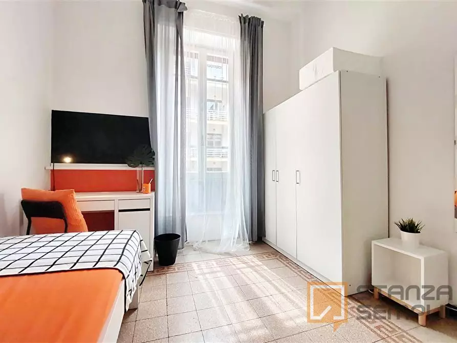 Immagine 1 di Stanza singola in affitto  in Via di Villa Koch 4 a Roma