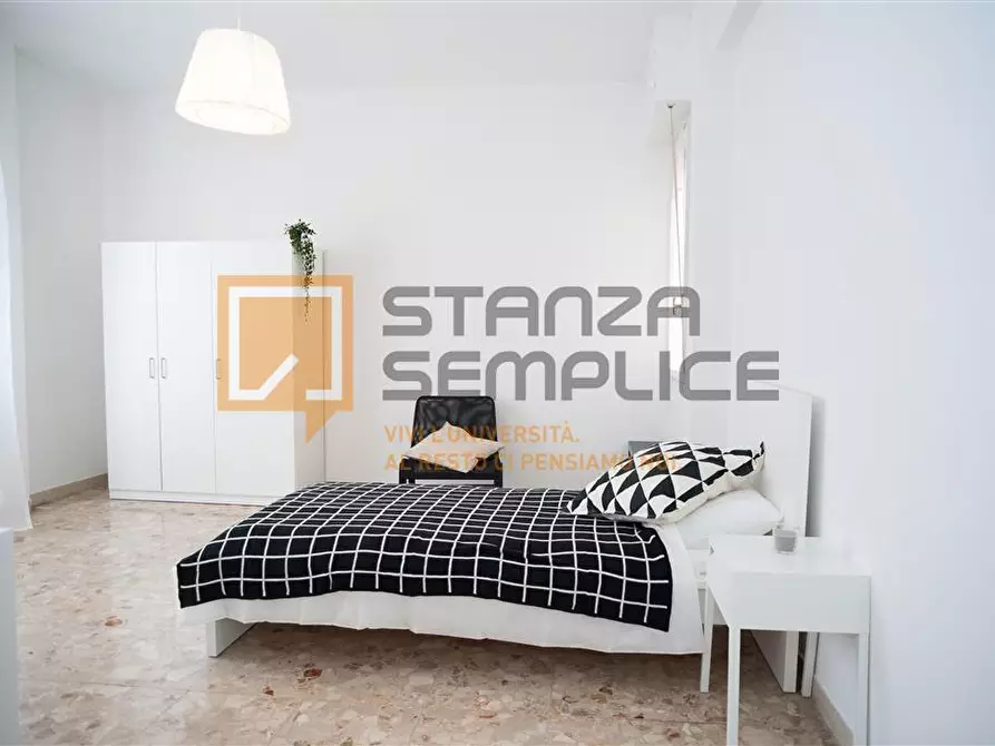 Immagine 1 di Stanza singola in affitto  in VIA F. BARACCA 185/E a Firenze