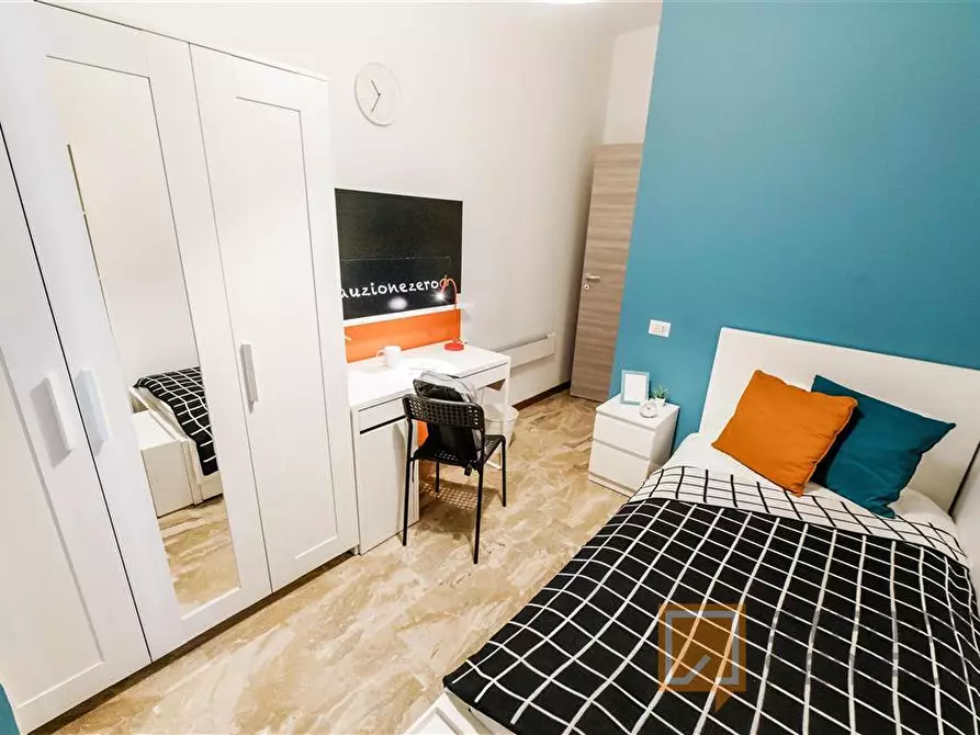 Immagine 3 di Stanza singola in affitto  in Via 24 MAGGIO 19 a Bergamo