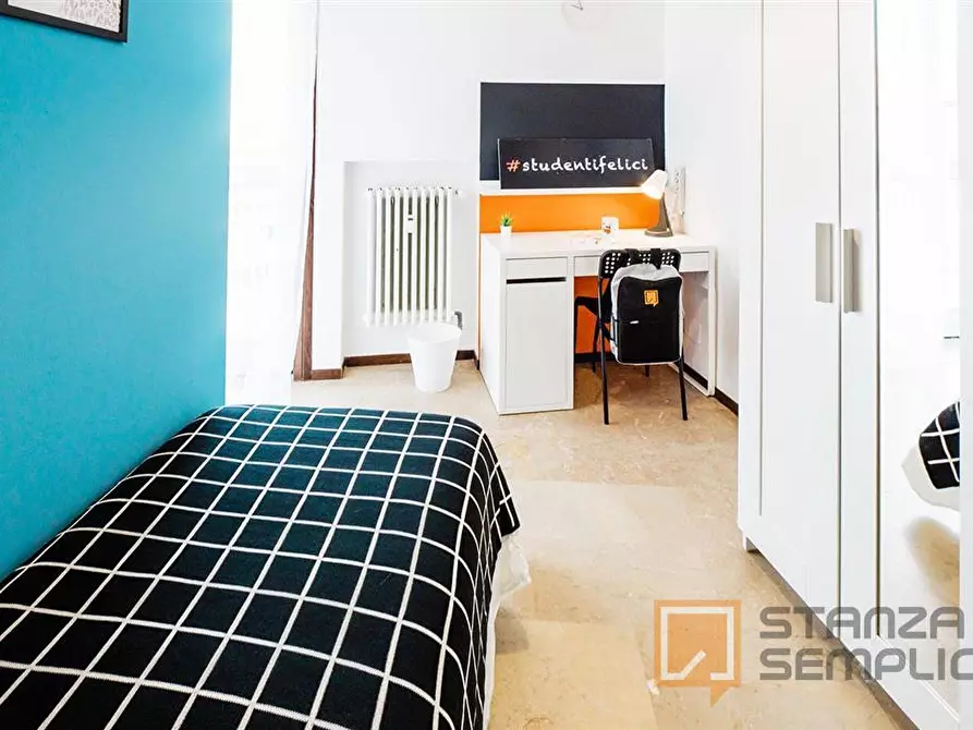 Immagine 4 di Stanza singola in affitto  in Via SUARDI 6 - INTERNO 2 a Bergamo