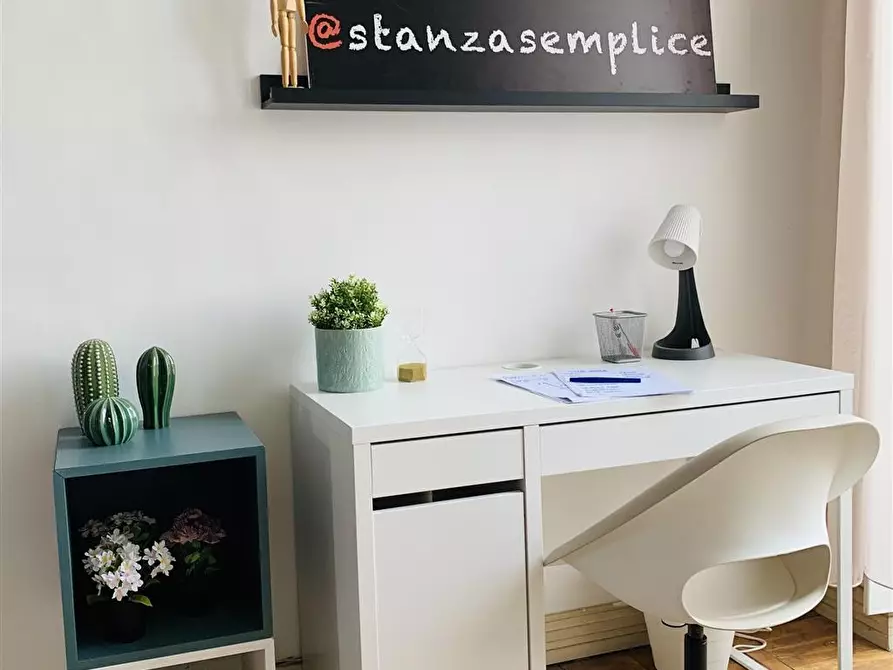 Immagine 5 di Stanza singola in affitto  in Corso Re Umberto n.34 a Torino