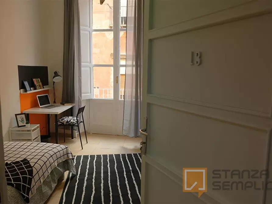 Immagine 1 di Stanza singola in affitto  in Via Francesco Saverio Correra 222 int. 15 a Napoli
