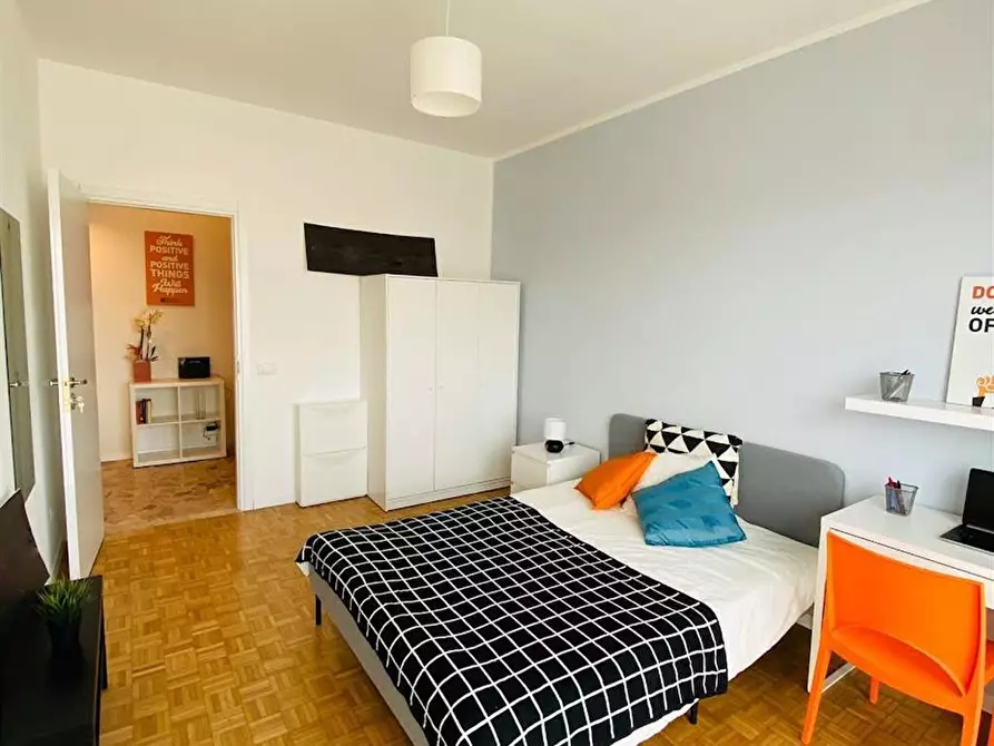 Immagine 2 di Stanza singola in affitto  in via Bartolini 9 a Milano