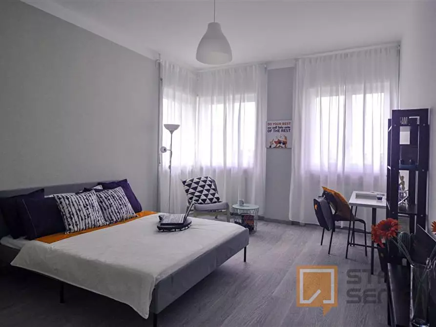 Immagine 1 di Stanza singola in affitto  in Corso Massimo d'Azeglio n.60 Scala H a Torino